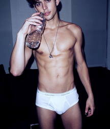 Cute boys and bulges gay tube 6010b2eda2360.jpg