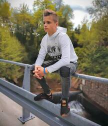 Cute boys and bulges gay tube 6010b339b7fbd.jpg