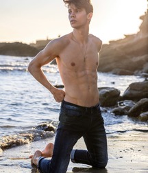 Abs for days gay tube 601309449c32d.jpg