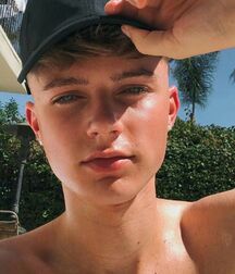 Fit boys gay tube twink porn 6015ca6067c53.jpg