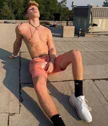 Jonas B gay boys tube 6018477e0f098.jpg