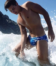 Fit and hot boys gay tube 6019dbc6b0278.jpg