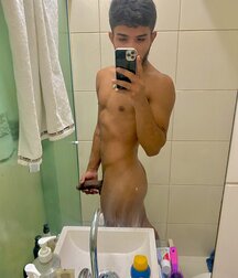 Big dicks nice boys gay tube 601ecb528d0a8.jpg