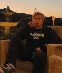 Thomas Kuc gay boys tube 6021b767d929d.jpg