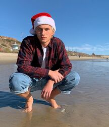 Thomas Kuc gay boys tube 6021b778649d5.jpg