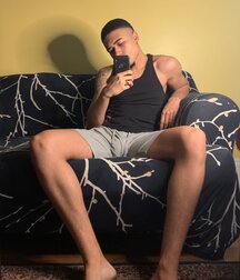 Big bulge boys gay tube 6025a72c102b4.jpg