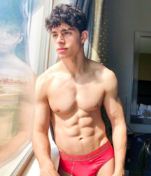 Boys packages gay tube twink 6025a7adcb788.png