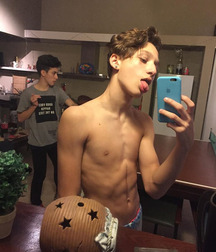 Fresh Fit boys gay tube  6031705b23f9c.jpg