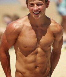 Beautiful show-offs gay tube 603edc6e56496.jpg