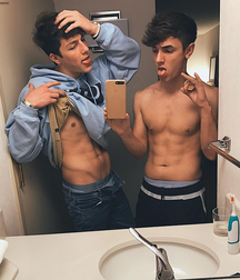 Beautiful show-offs gay tube 603edc7cc8d2c.png