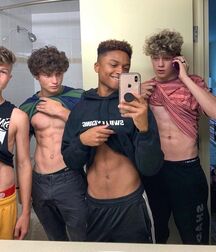 Beautiful show-offs gay tube 603edc9683b3d.jpg