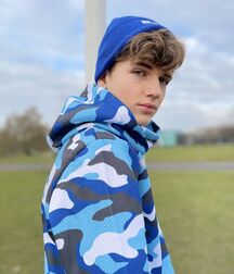 Ozzy boys tube 604cfeca4fd83.jpg