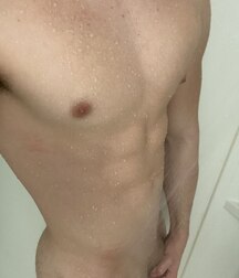 Isaac Rossiter gay tube 605820561eff3.jpg