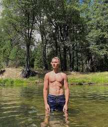 Thomas Kuc boys tube gay 605a0c8b1013e.jpg