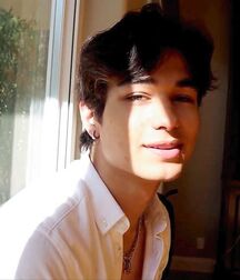 Kio Cyr gay boys tube 606f3f618869f.jpg