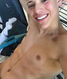 Santigueer gay boys tube 6072aa091d5cd.jpg