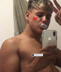 Santigueer gay boys tube 6072aa34e0a61.png