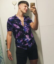 Beautiful Santigueerr big dick gay tube 60748d485fe0d.jpg