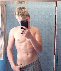 Beautiful Santigueerr big dick gay tube 60748d782aaff.jpg