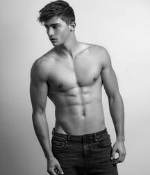 Israeli Model Ron Levi Gay Tube 6094b20cb8cb4.jpeg
