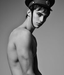 Israeli Model Ron Levi Gay Tube 6094b223b9b65.jpeg
