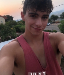 Israeli Model Ron Levi Gay Tube 6094b25c903ec.jpg