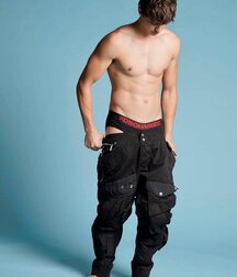 Israeli Model Ron Levi Gay Tube 6094b2741cea9.jpg