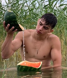 Israeli Model Ron Levi Gay Tube 6094b29466522.jpg