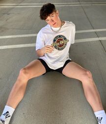 Landan Ash blonde model gay tube 609b76eb7c722.jpg