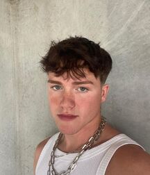 Landan Ash blonde model gay tube 609b76f5888ae.jpg