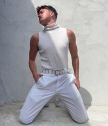 Landan Ash blonde model gay tube 609b771378d38.jpg