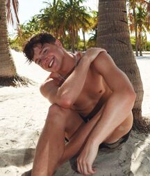 Landan Ash blonde model gay tube 609b77288d80f.jpg