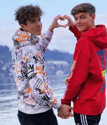 18YO Sven and Andy big cocks boyfriends gay porn