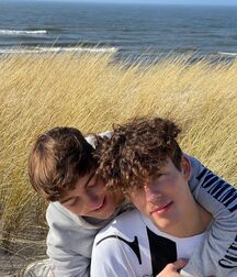 18YO Sven and Andy big cocks boyfriends gay porn 60b089def2625.jpg