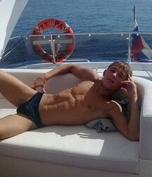 More of my random hot boys porn 60efc10167c44.jpg