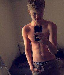 Twink Tube My cute random boys 10 60f05378e9ea8.jpg