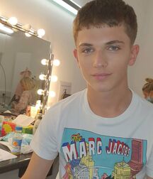 My boys together twinks tube 614e56561f52c.jpg