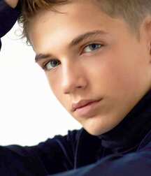 My boys together twinks tube 614e5665dcaae.jpg