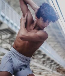 My fave boys sexy shirtless twink tube guys 61cddfd27fb5d.jpg