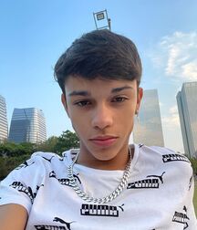 My fave boys sexy shirtless twink tube guys 61cde018e7c68.jpg