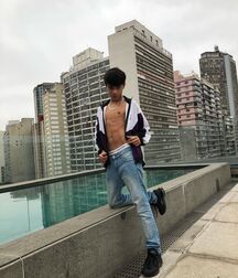 My fave boys sexy shirtless twink tube guys 61cde022a4e1c.jpg