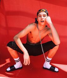 Fave boys hot twink tube photos 61e4488000cc9.jpg