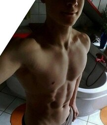 Handsome hotties and bulges boys porn selfies 62112190ed4ff.jpg
