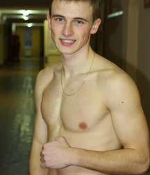 Handsome hotties and bulges boys porn selfies 621121a26b009.jpg