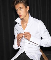 boys with popped collar gay tube 5fc3e93d2e3a0.jpg