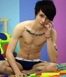 Crazytrain Vol 47 Boys porn shirtless twinks  604f7c791b3c6.jpeg