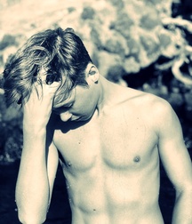 les plus beaux mecs gays et bisexuels | CBe 5fd9263898751.jpg
