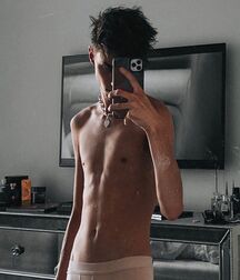 CBe New Years Mix Gay Tube No.1 5fedc7c4606ff.jpg