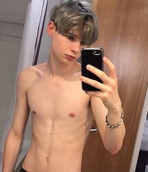 CBe New Years Mix Gay Tube No.1 5fedc888026f2.jpg