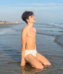 CBe New Years Mix Gay Tube No.1 5fedc8b37d8dd.jpg